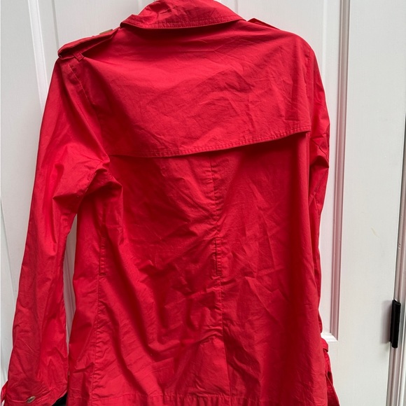 NWOT Gap Women’s Medium Coral Trenchcoat Raincoat - Picture 6 of 6